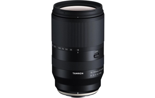 Tamron AF 18-300mm f / 3.5-6.3 Di III-A VC Tamron AF 18-300mm f / 3.5-6.3 Di III-A VC