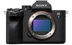 Sony ILCE-7M4 Body, 33 MP Vollformat
